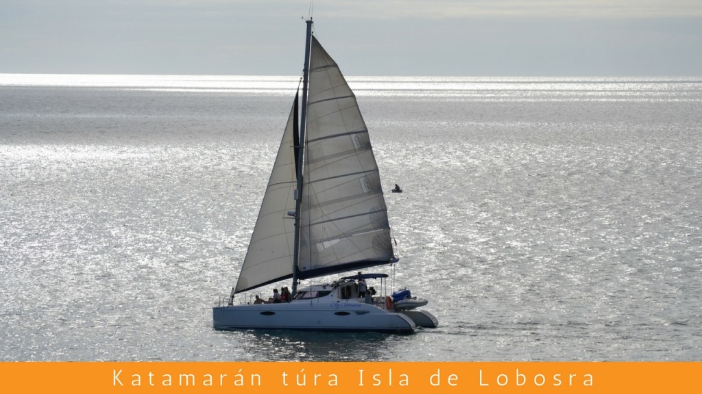 Katamarán kirándulás Isla de Lobosra